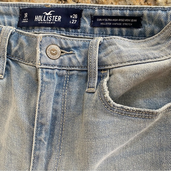 Hollister Mom Jeans - Picture 3 of 6